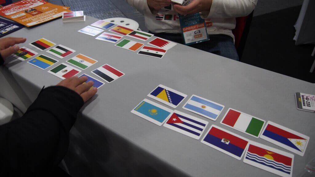 国旗王で遊んでいる様子