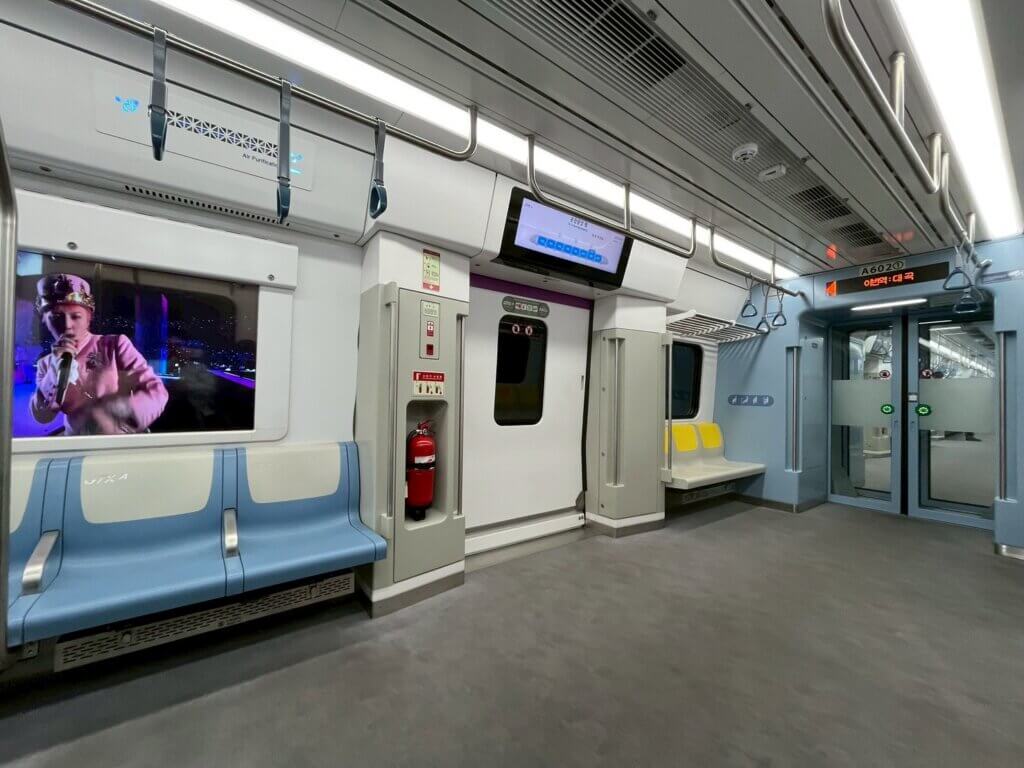 韓国最大の展示会場「KINTEX」