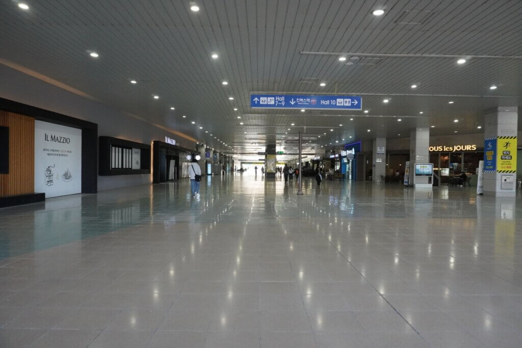 韓国最大の展示会場「KINTEX」