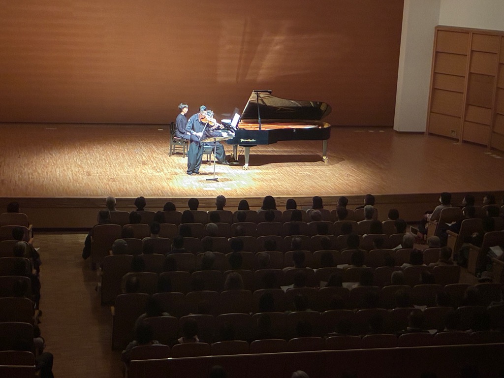 大雪クリスタルホール