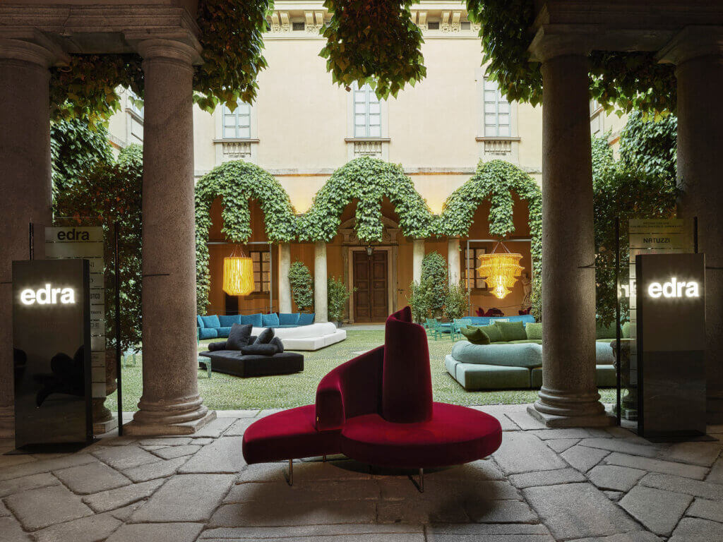 リビングハウス