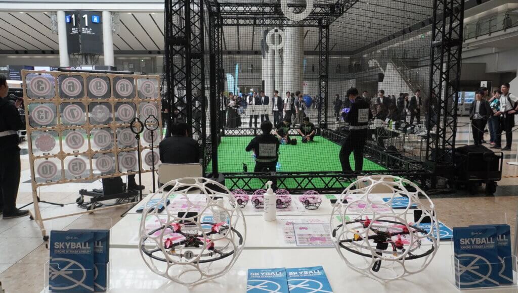 ドローンサッカー