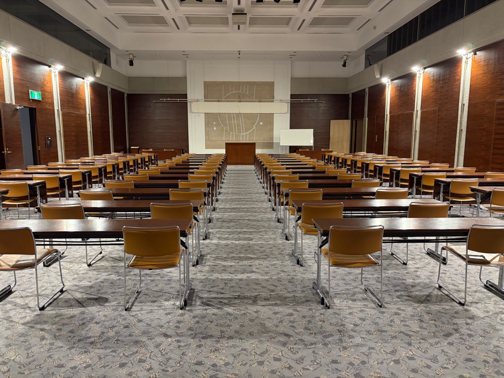 大雪クリスタルホール