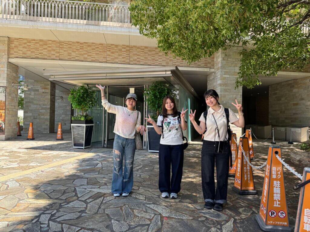 編集部の学生メンバーと編集長も実際に体験してみました！
