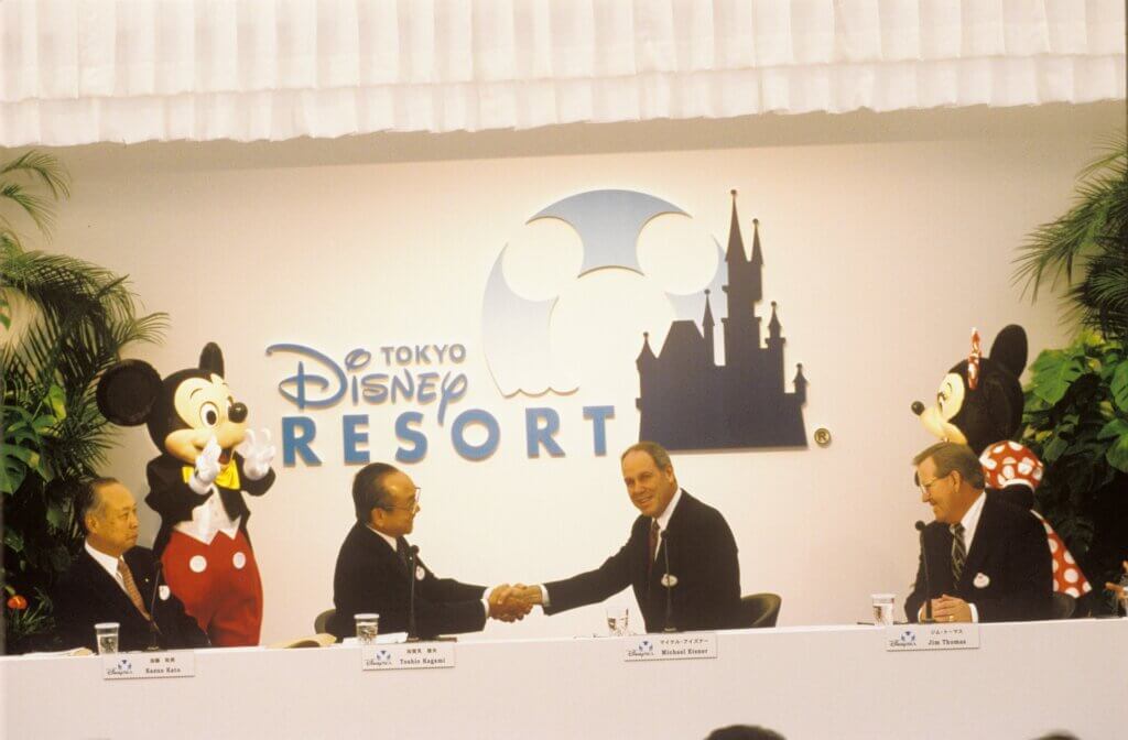 1998年　東京ディズニーシー着工式後の記者会見の様子