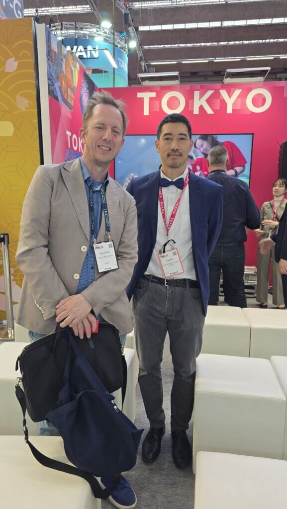 東京ブースにて。デュッセルドルフ拠点のOishi International、大石悠太氏と