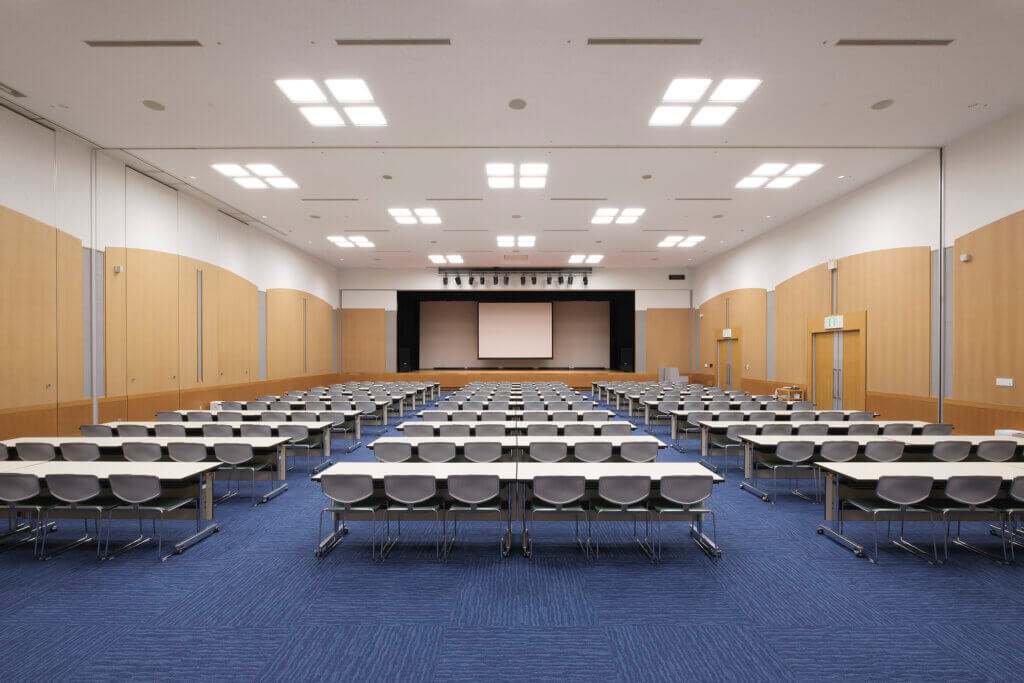 サンメッセホール（大会議室）