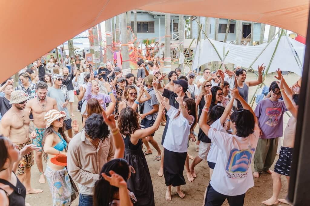 クライマックスのメインフロア