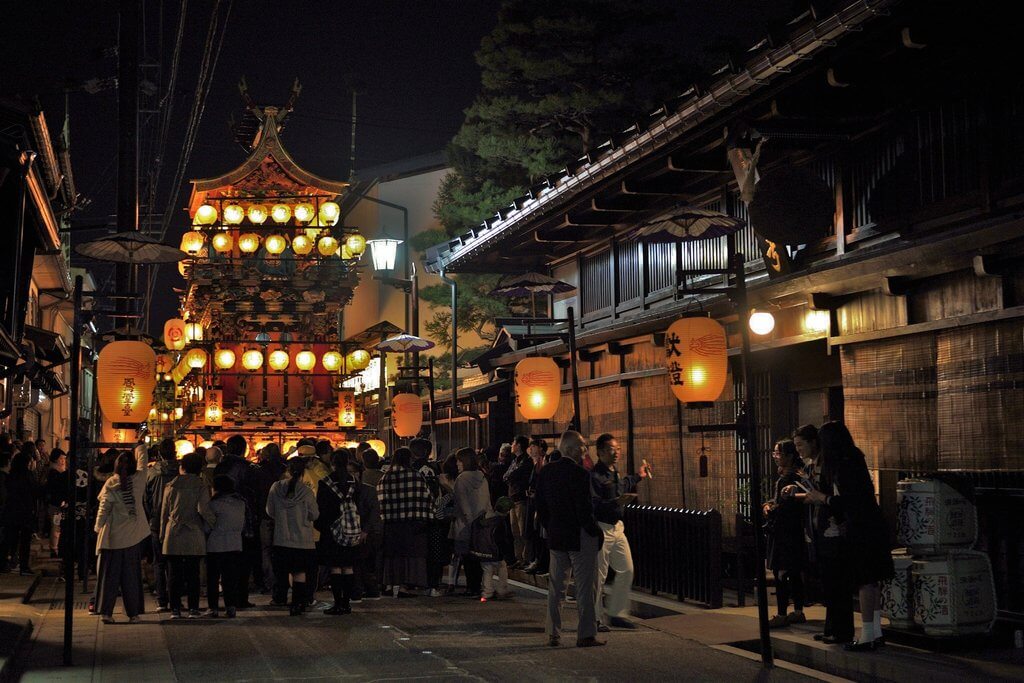 古川祭2日目（4月20日）の「夜祭」